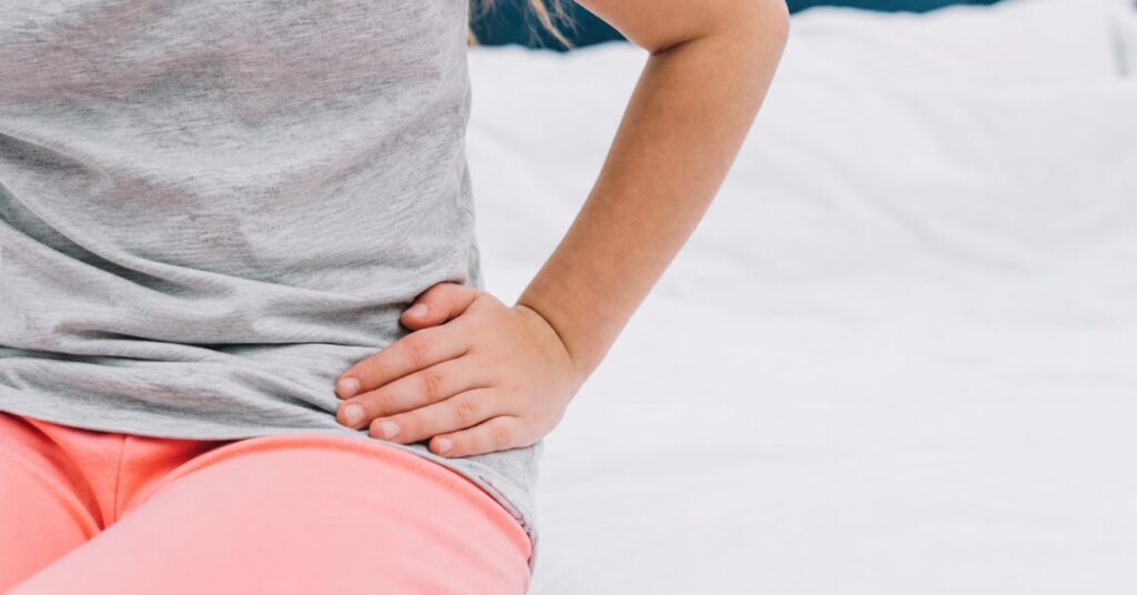 Quando a dor no quadril em crianças é preocupante? Guia por faixa etária 1 Quando a dor no quadril em crianças é preocupante? Guia por faixa etária